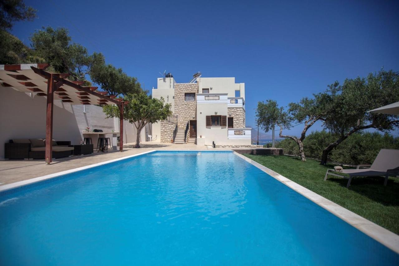 Villa Veghera كيساموس الغرفة الصورة